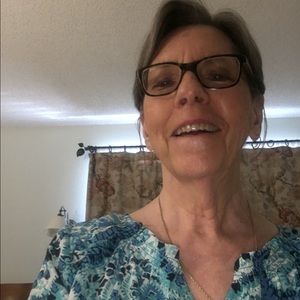 Meet your Posher, Diane